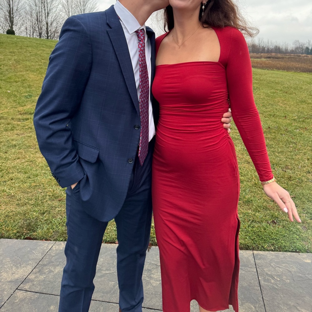 Abercrombie & Fitch Red Longsleeve Maxi Dress (WORN ONCE)